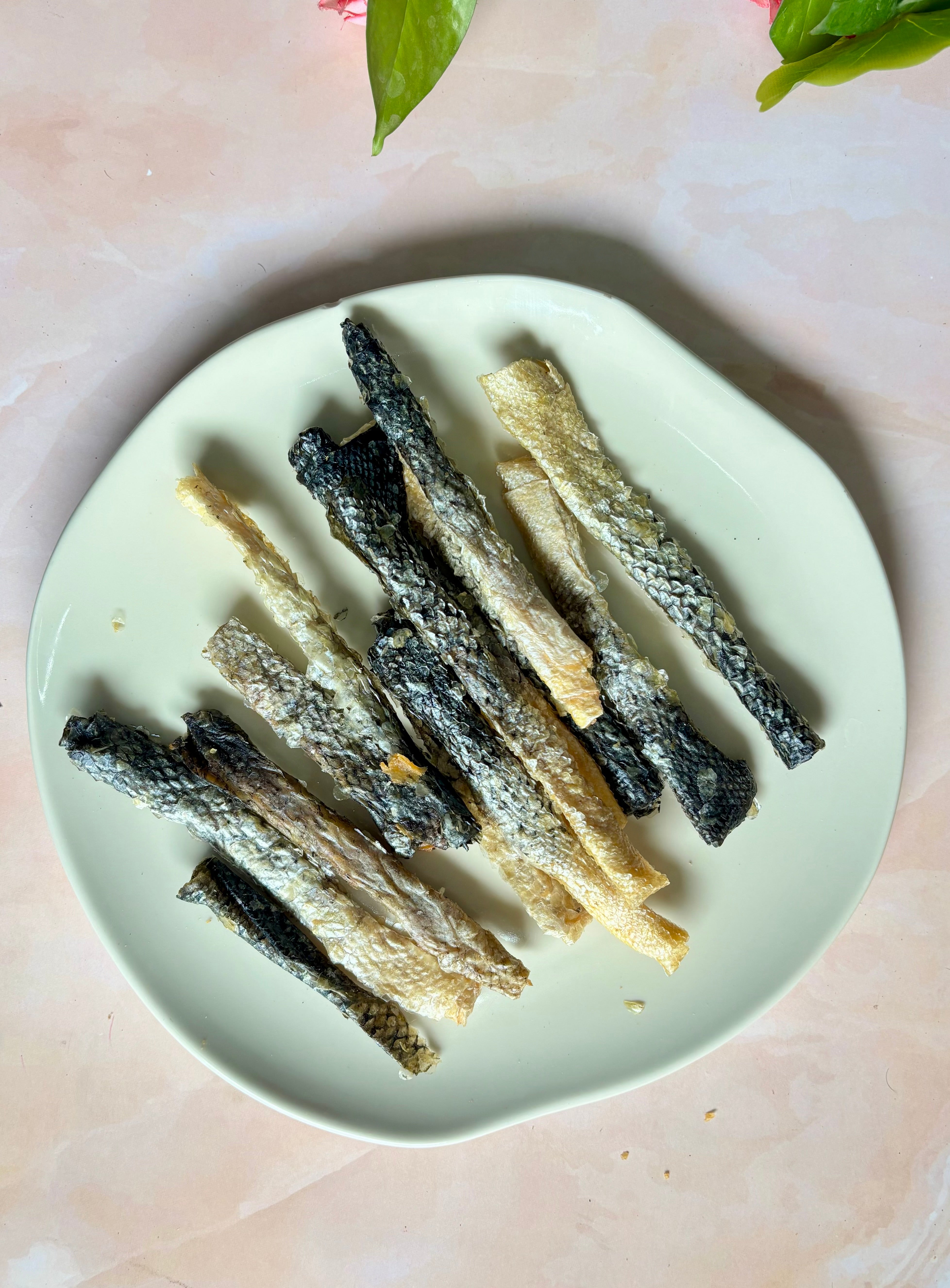 Norwegian Salmon Skin Crisps