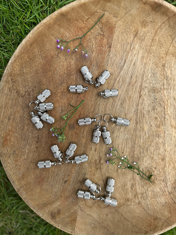 Adress Capsules for Dogs & Cats
