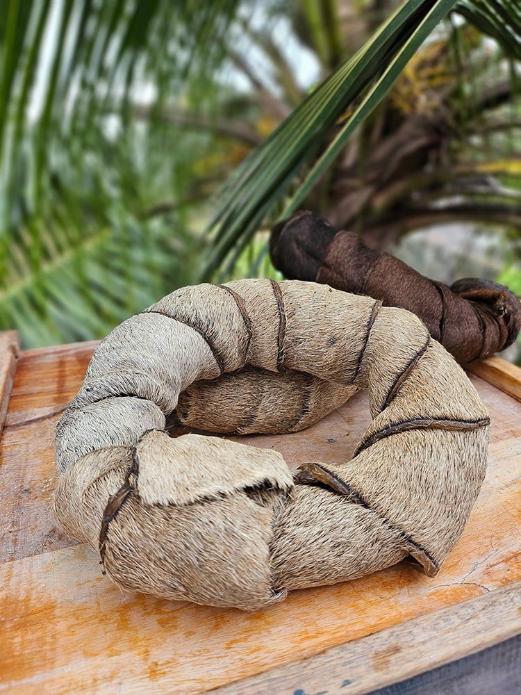 Real Hide - Boneless, Sturdy & Detoxing natural chew | 100% Skin