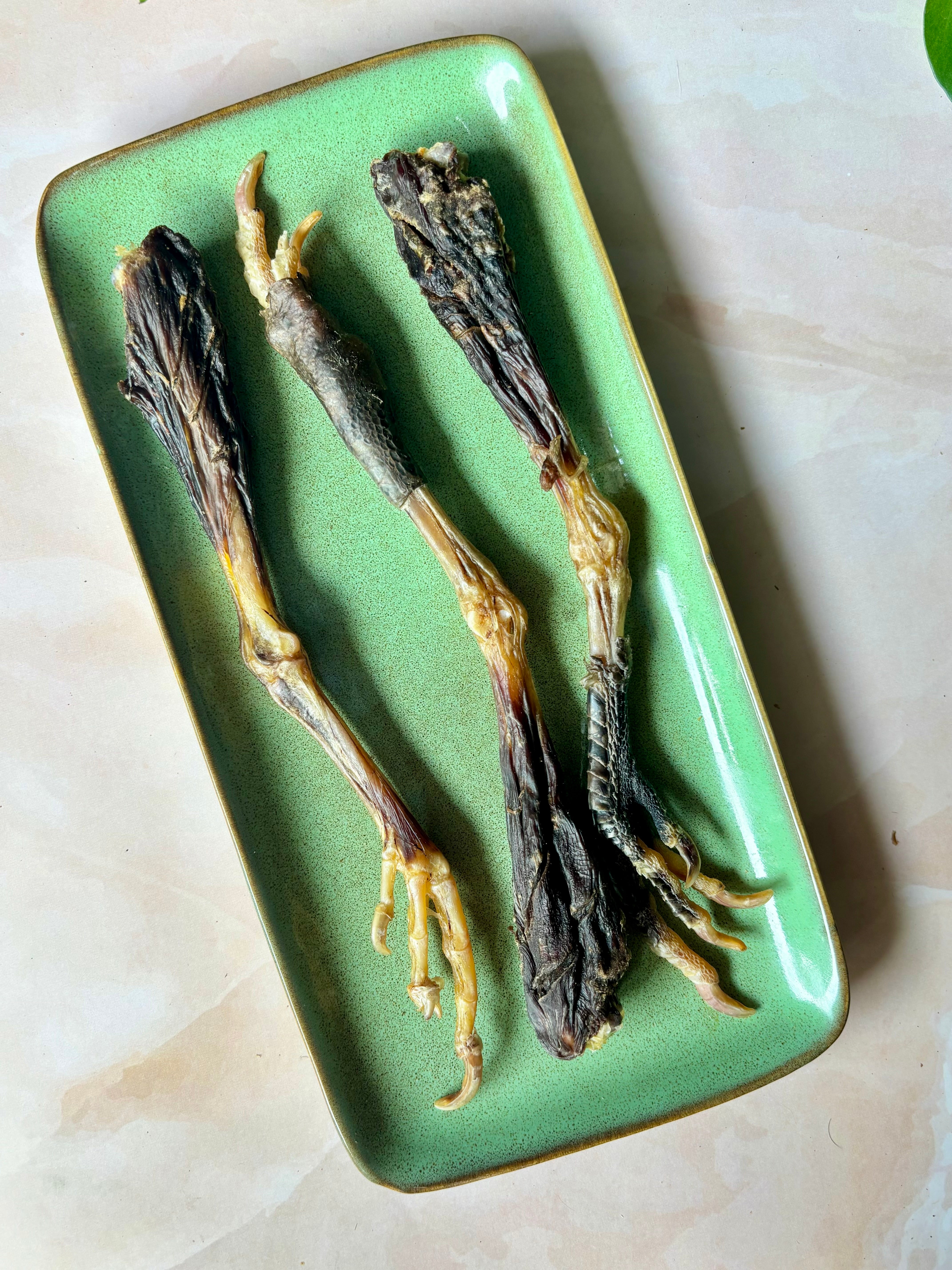 Guinea Fowl Legs with feet